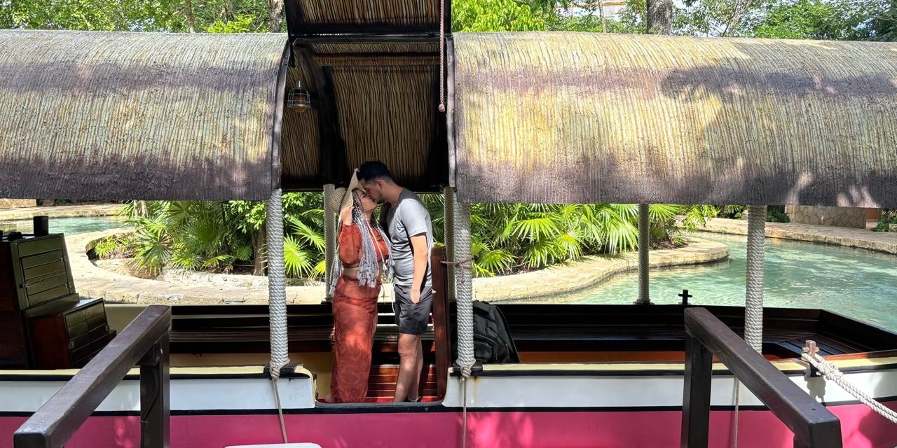 Equipo de Viajes en Oferta en oficina